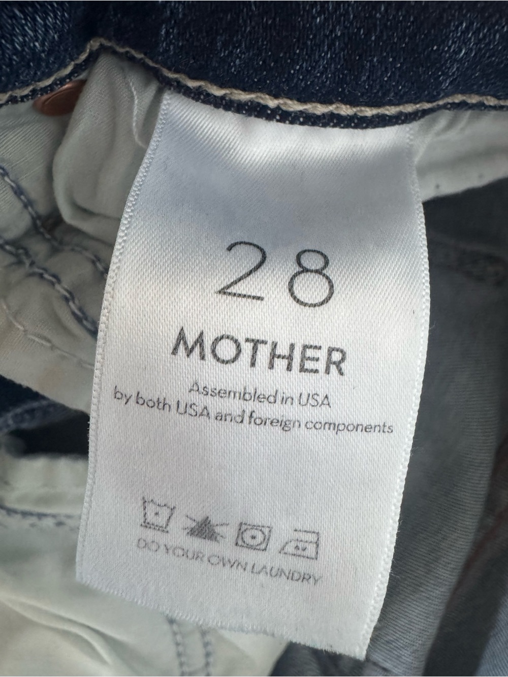 Mother weekender fray walking on coals size28 - Picture 8 of 9